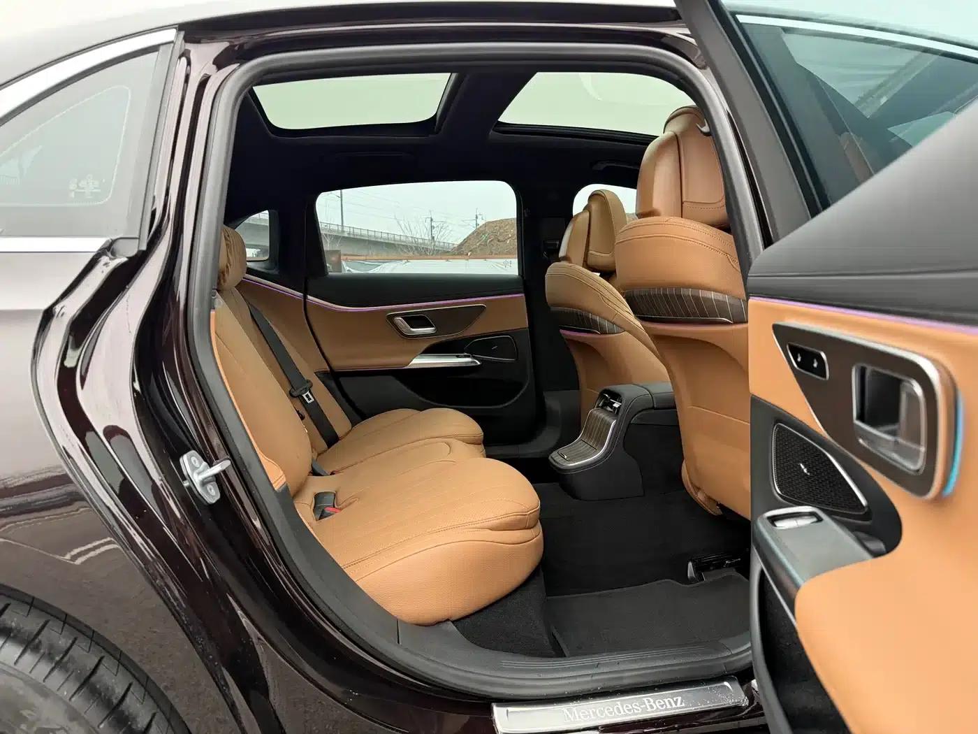 Mercedes-Benz E-Class 2024 E 300 L Fashion Edition — миниатюра 15