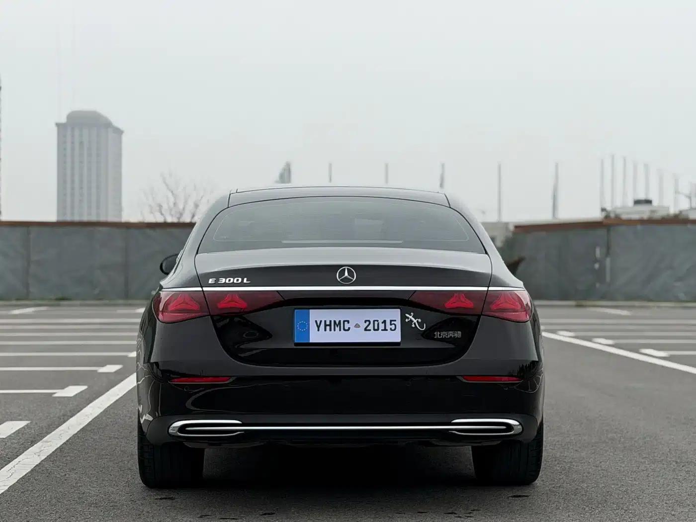 Mercedes-Benz E-Class 2024 E 300 L Fashion Edition — миниатюра 18