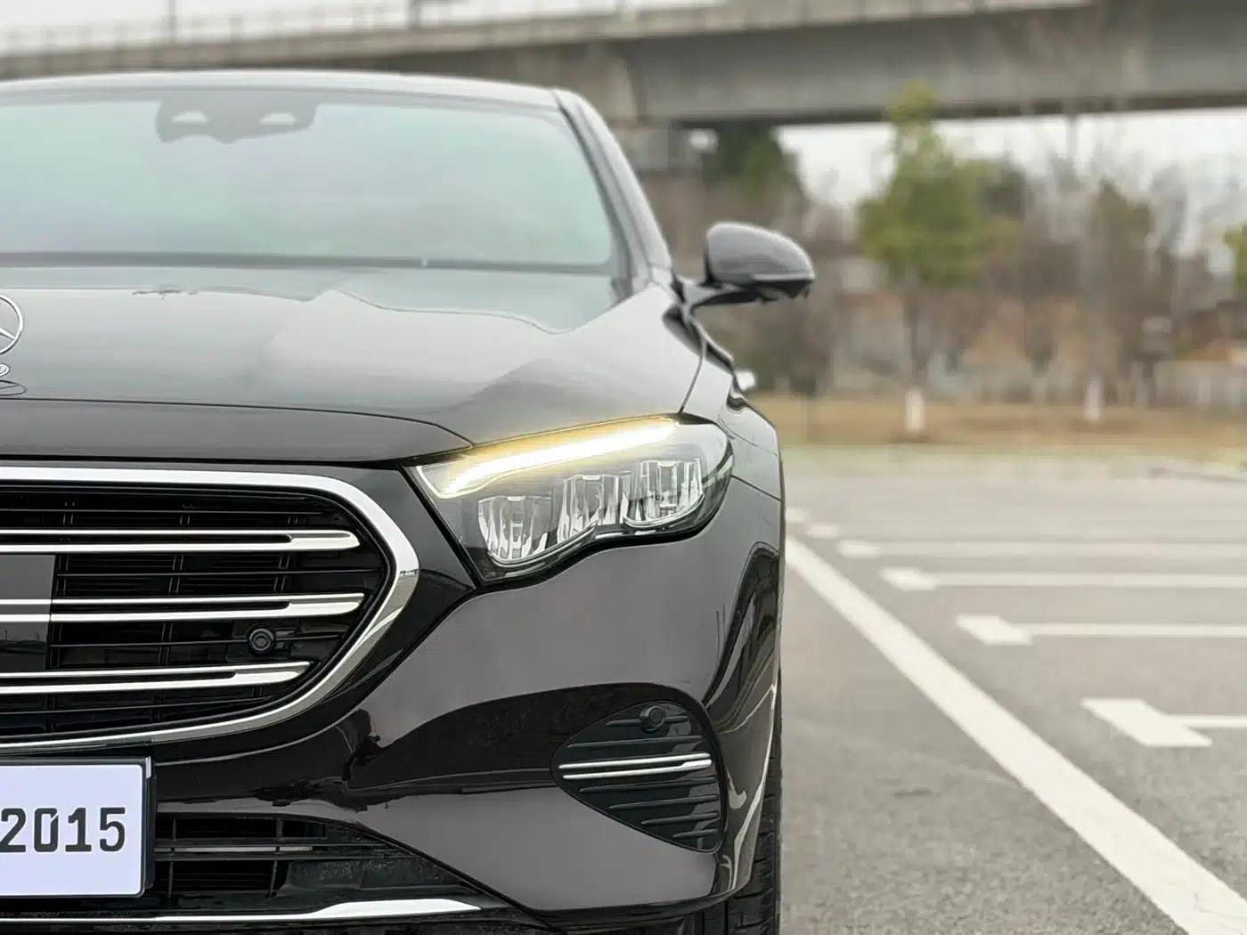 Mercedes-Benz E-Class 2024 E 300 L Fashion Edition — миниатюра 23