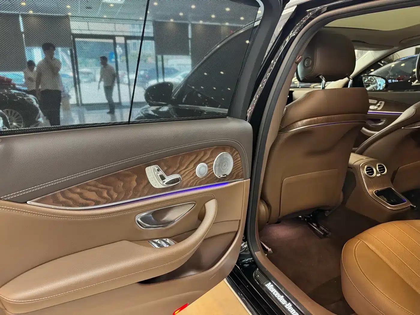 2021 Mercedes-Benz E-Class E 300 L Luxury — миниатюра 11