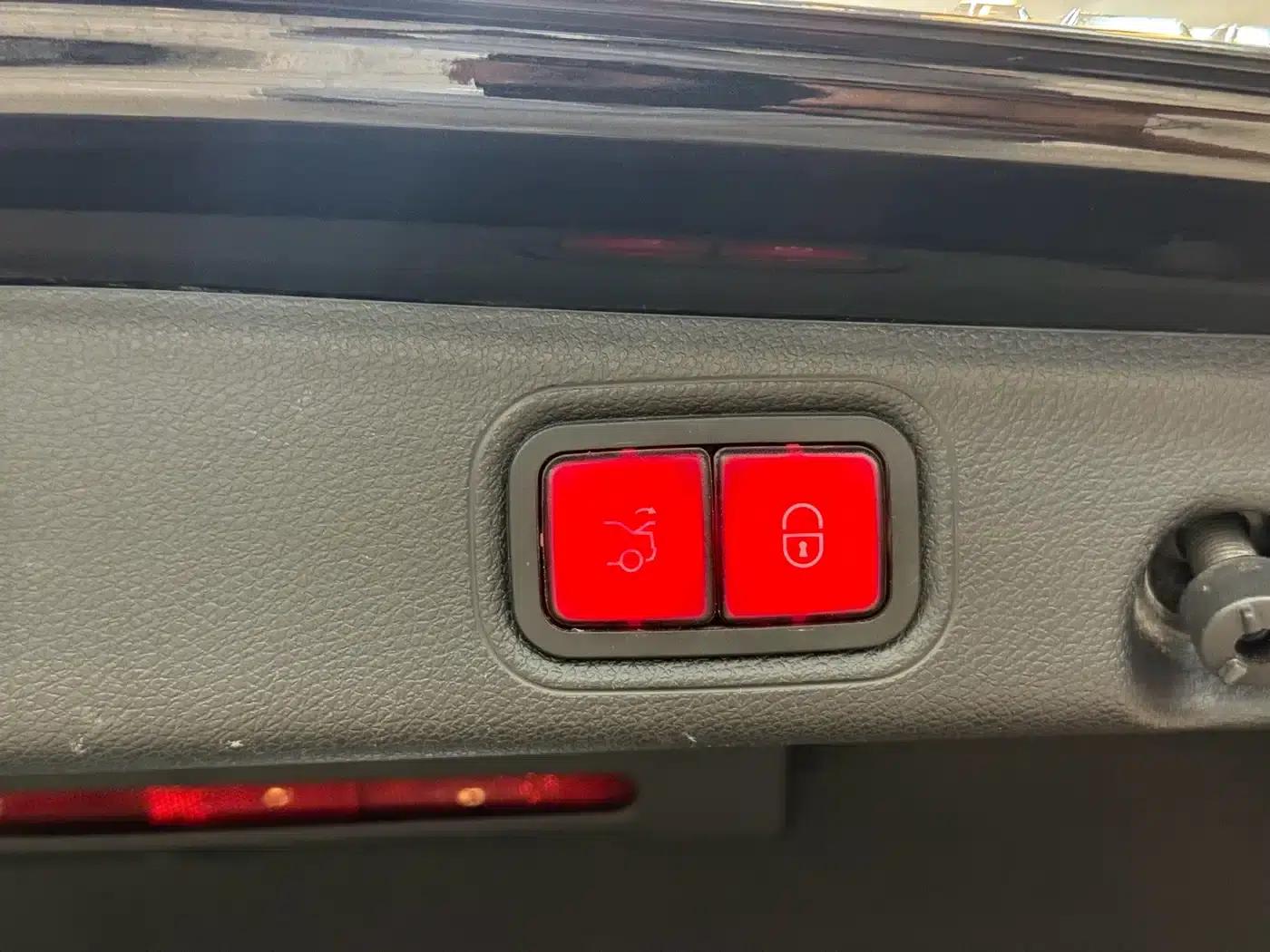 2021 Mercedes-Benz E-Class E 300 L Luxury — миниатюра 15