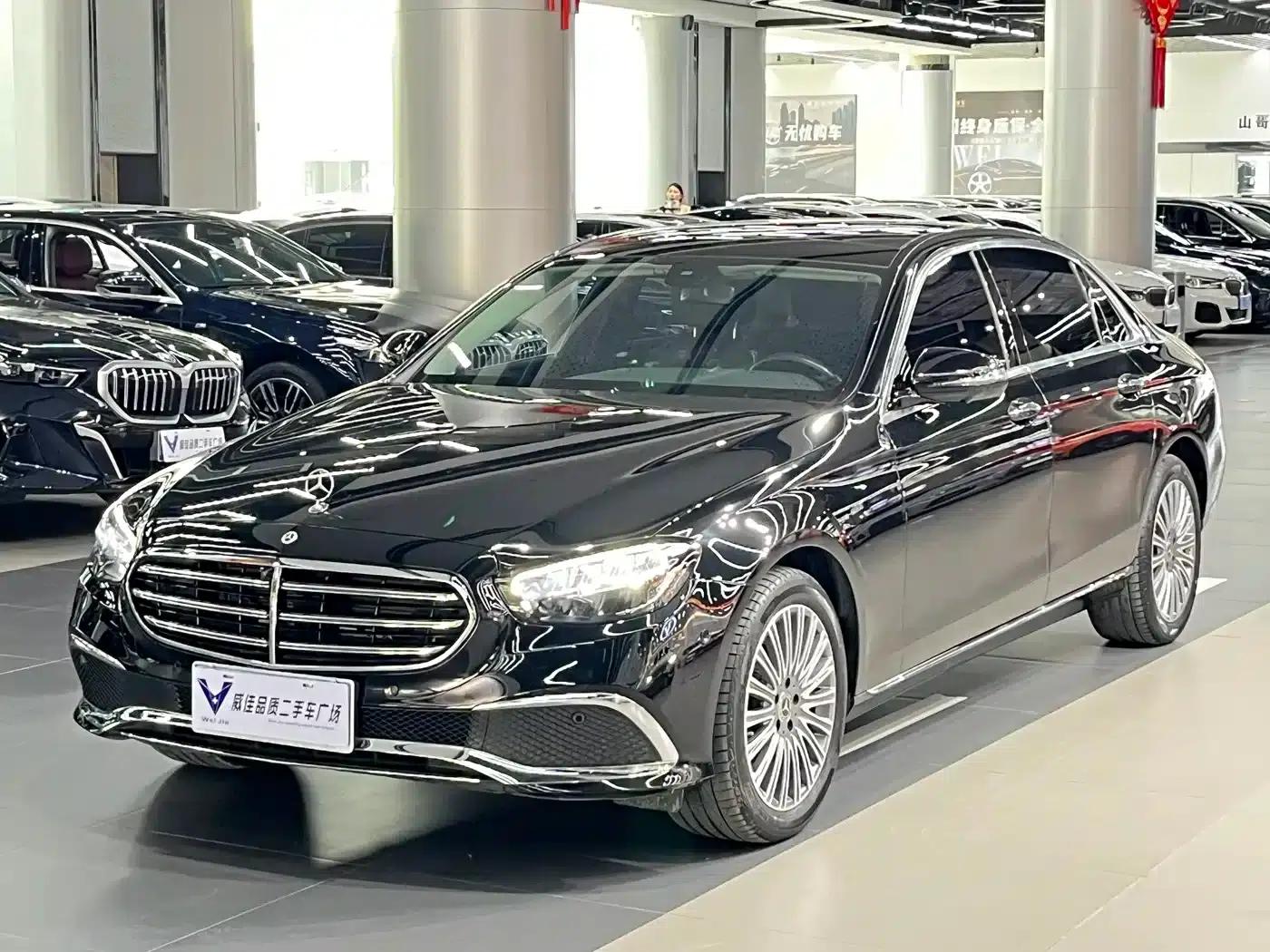 Mercedes-Benz E-Class 2023 Facelift E 300 L Fashion Model — миниатюра 1
