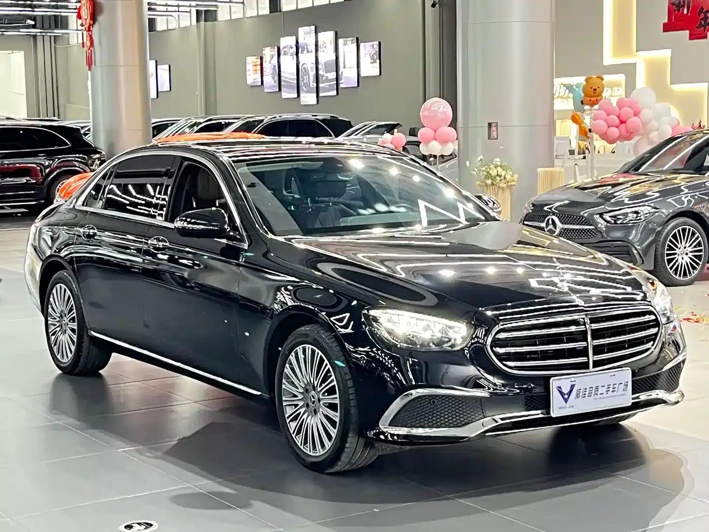 Mercedes-Benz E-Class 2023 Facelift E 300 L Fashion Model — миниатюра 3