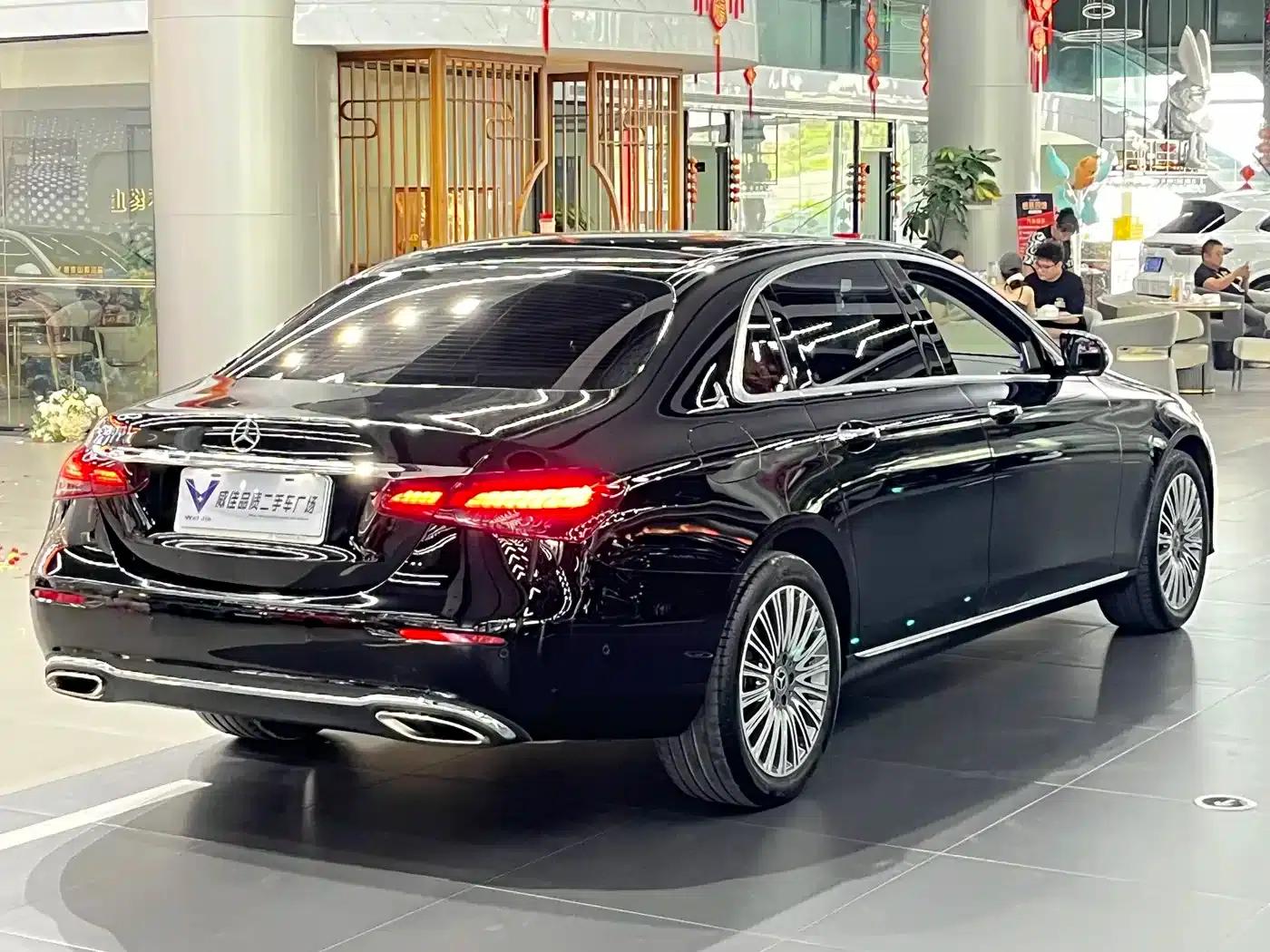 Mercedes-Benz E-Class 2023 Facelift E 300 L Fashion Model — миниатюра 7
