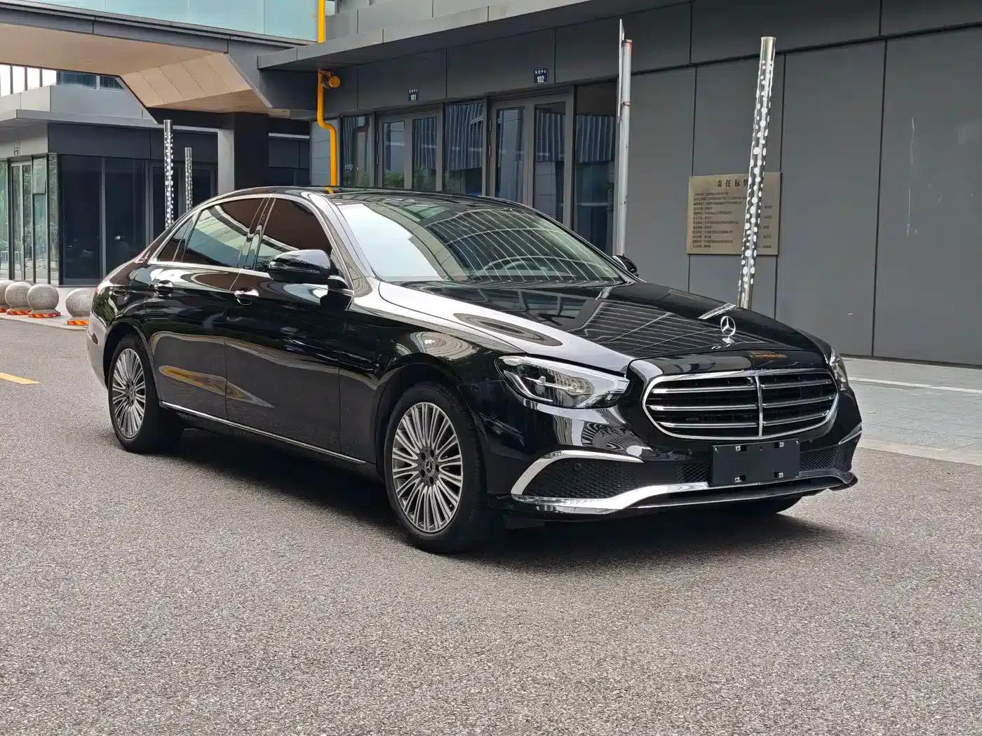 Mercedes-Benz E-Class 2023 E 300 L Fashion Edition — миниатюра 3