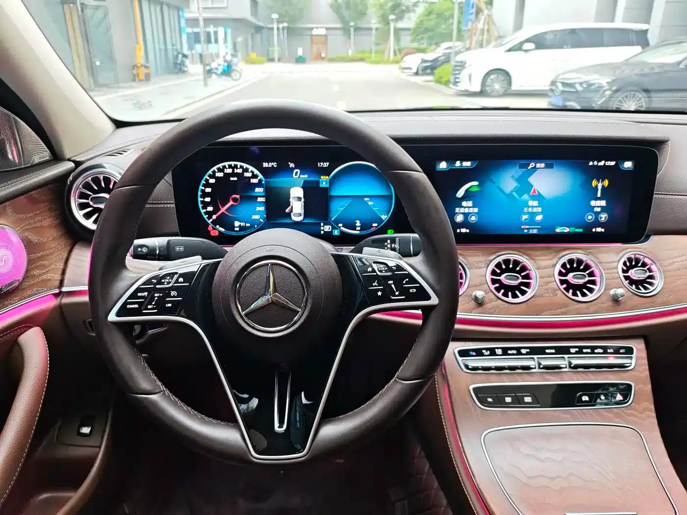 Mercedes-Benz E-Class 2023 E 300 L Fashion Edition — миниатюра 6