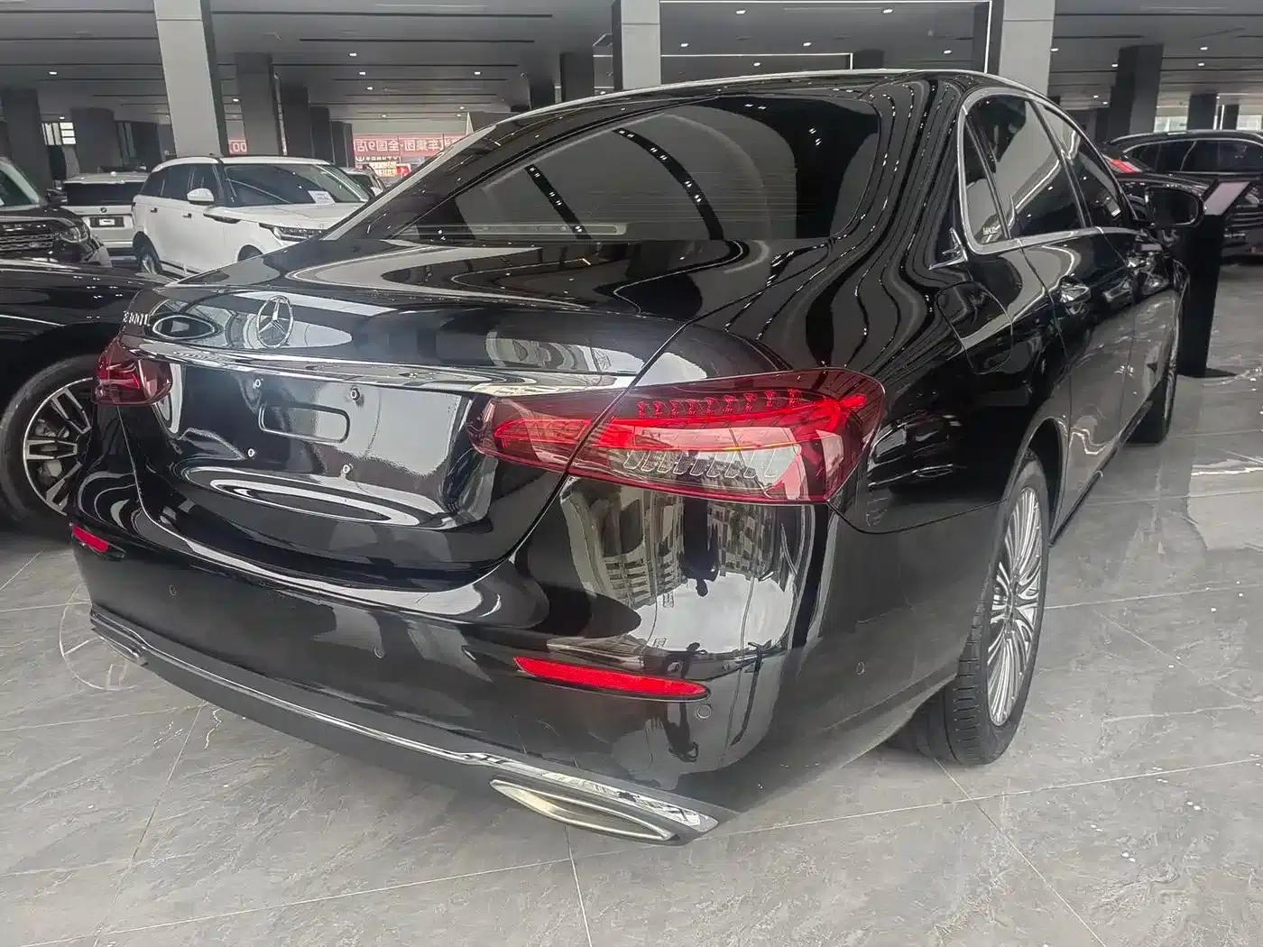 2022 Mercedes-Benz E-Class E 300 L Luxury — миниатюра 4