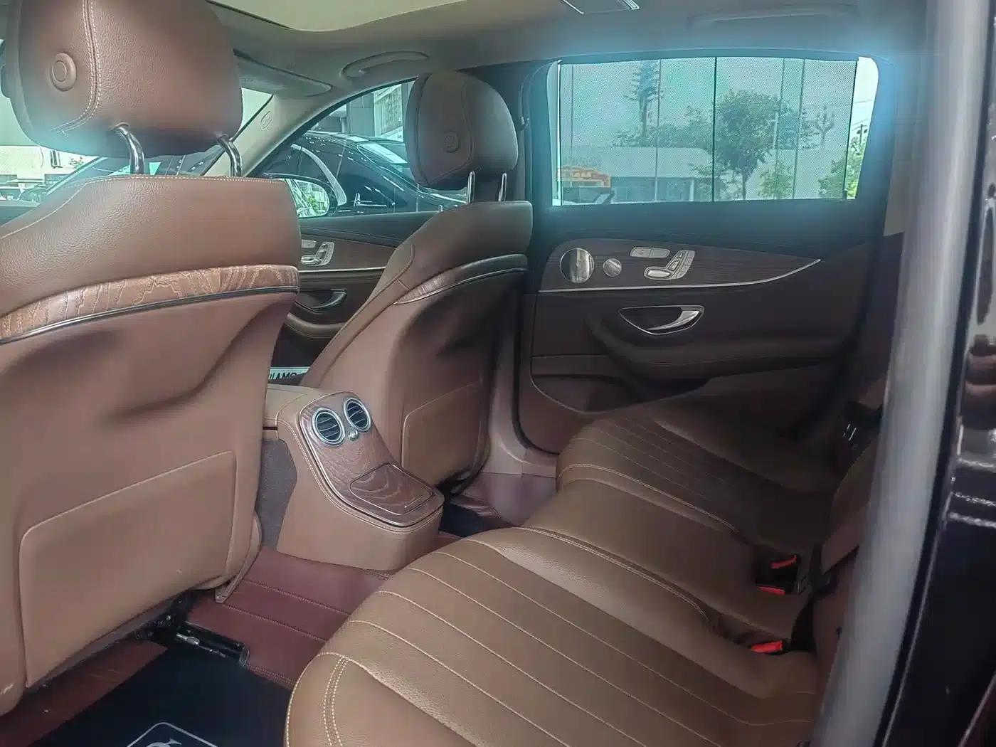 2022 Mercedes-Benz E-Class E 300 L Luxury — миниатюра 10