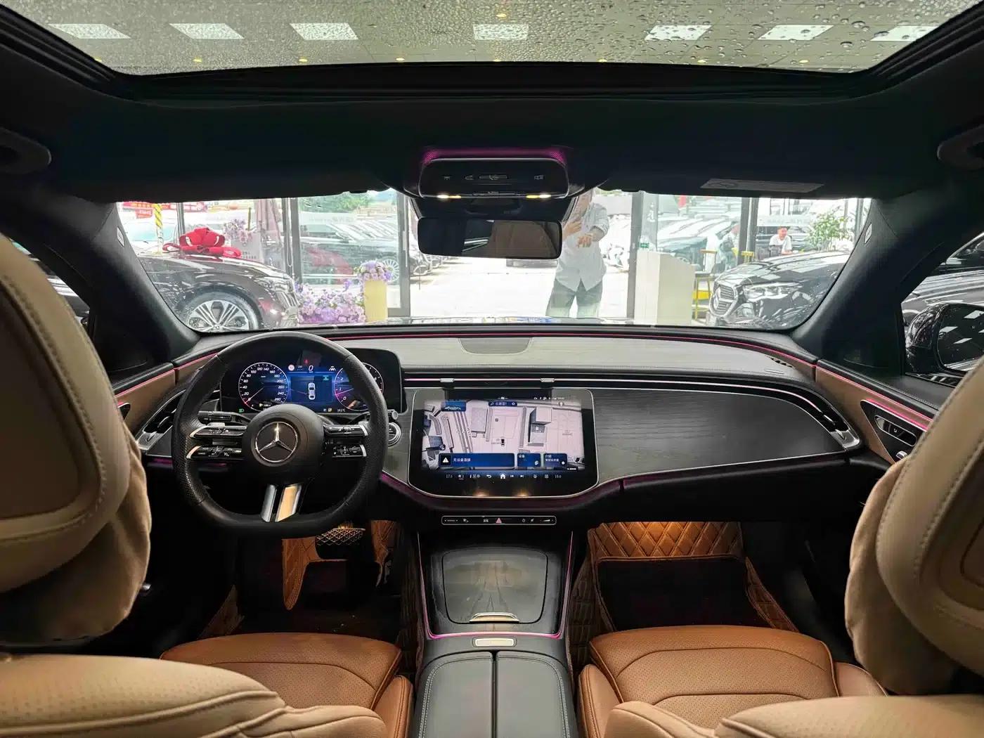 2024 Mercedes-Benz E-Class E 300 L Sporty — миниатюра 13