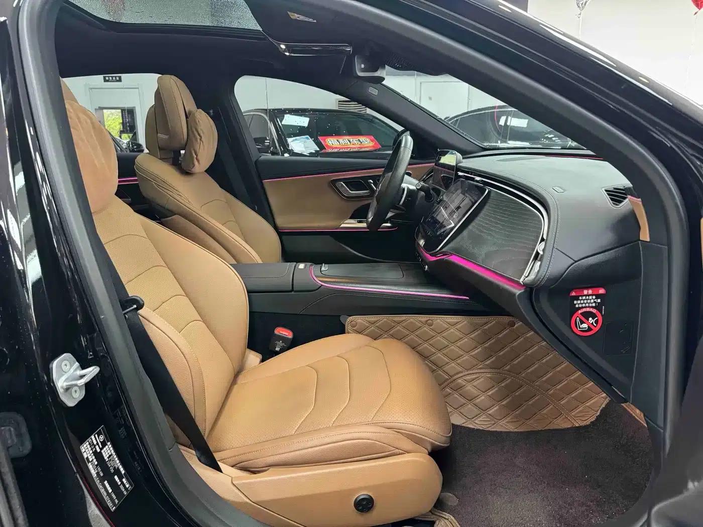 2024 Mercedes-Benz E-Class E 300 L Sporty — миниатюра 16