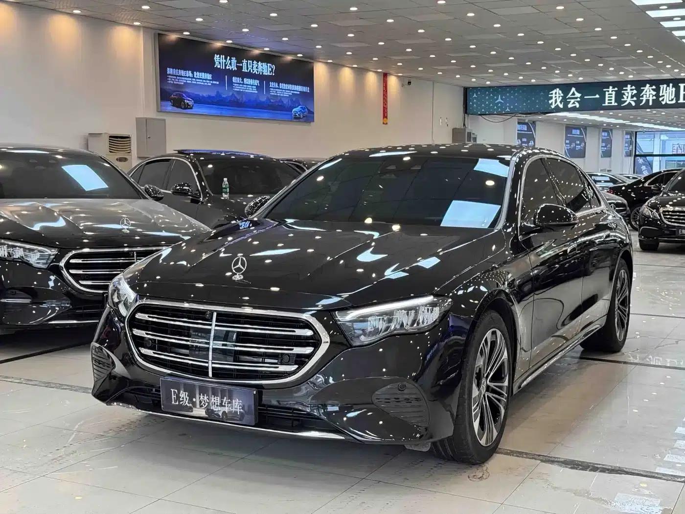 2024 Mercedes-Benz E-Class E 300 L Sporty — миниатюра 3