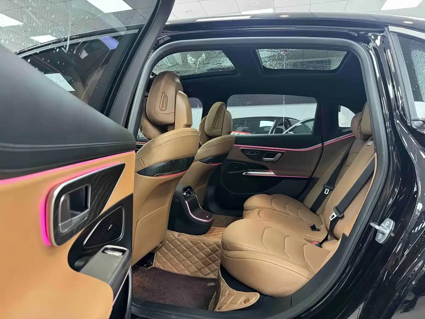 2024 Mercedes-Benz E-Class E 300 L Sporty — миниатюра 8