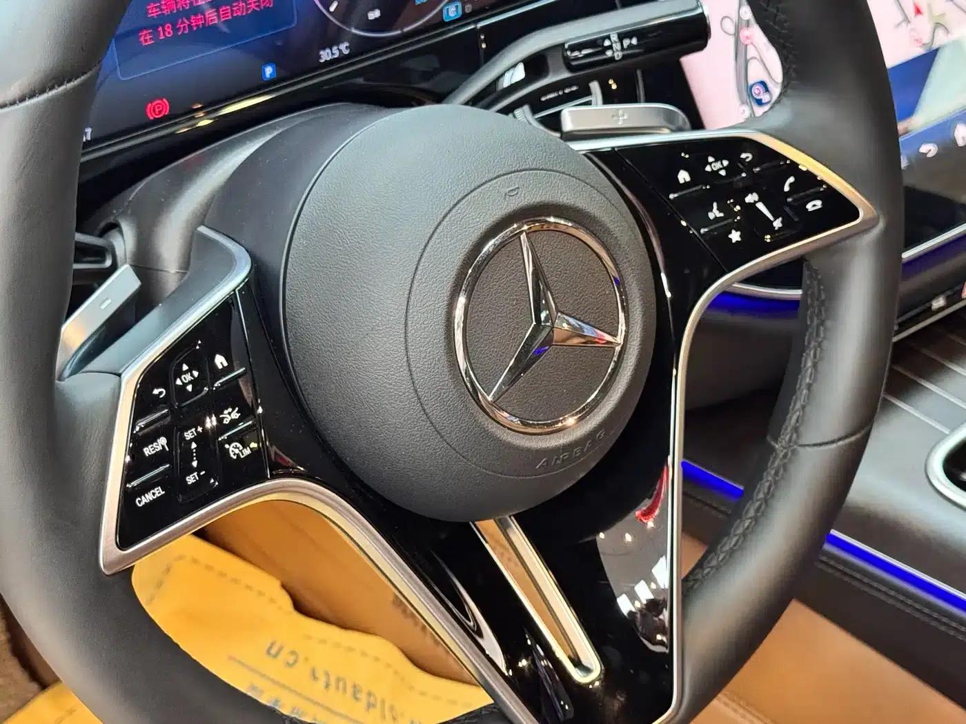 2024 Mercedes-Benz E-Class E 300 L Luxury — миниатюра 11