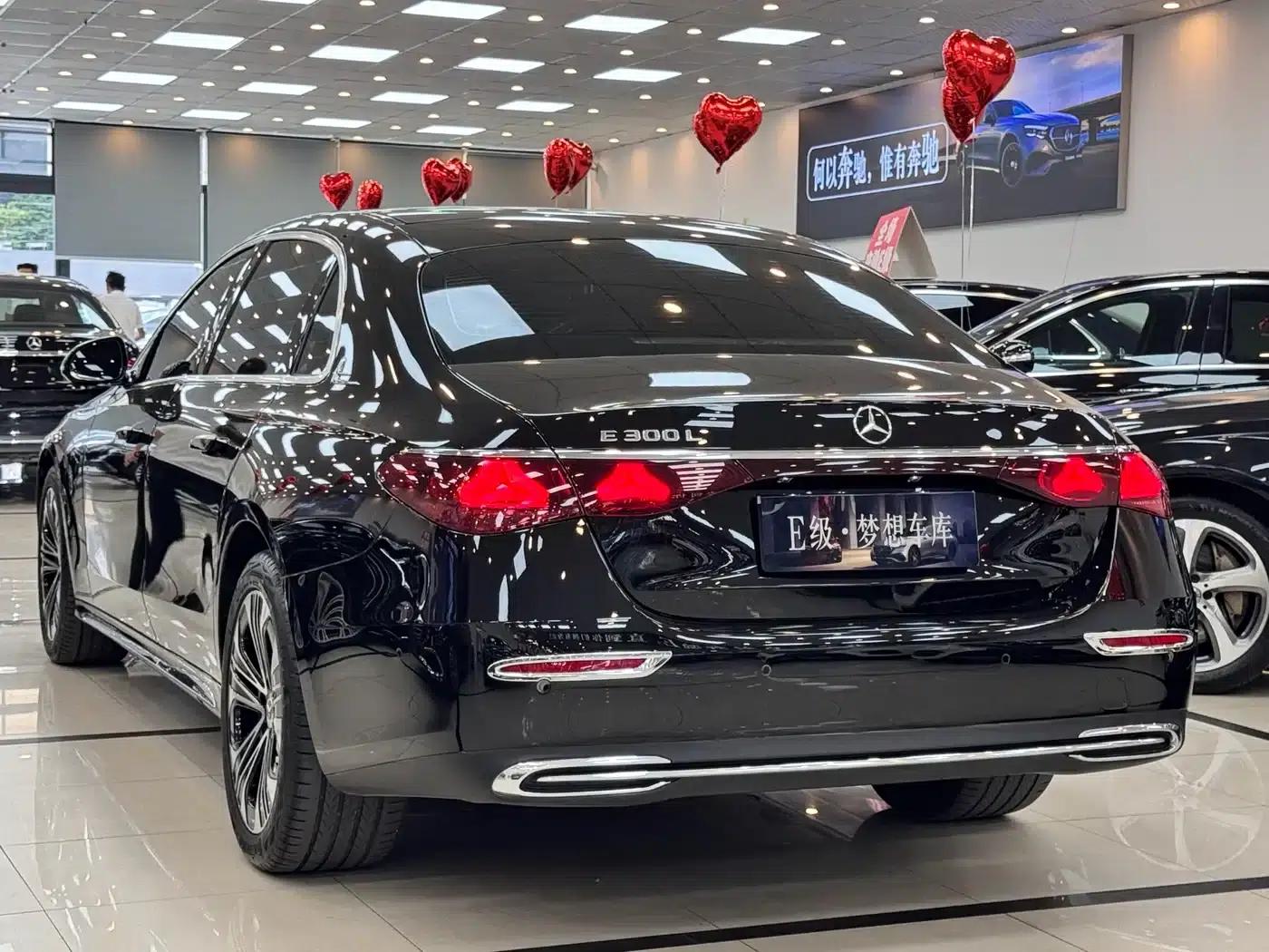2024 Mercedes-Benz E-Class E 300 L Luxury — миниатюра 7