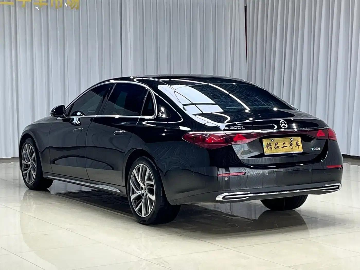 Mercedes-Benz E-Class 2024 Facelift E 300 L Fashion Model — миниатюра 5