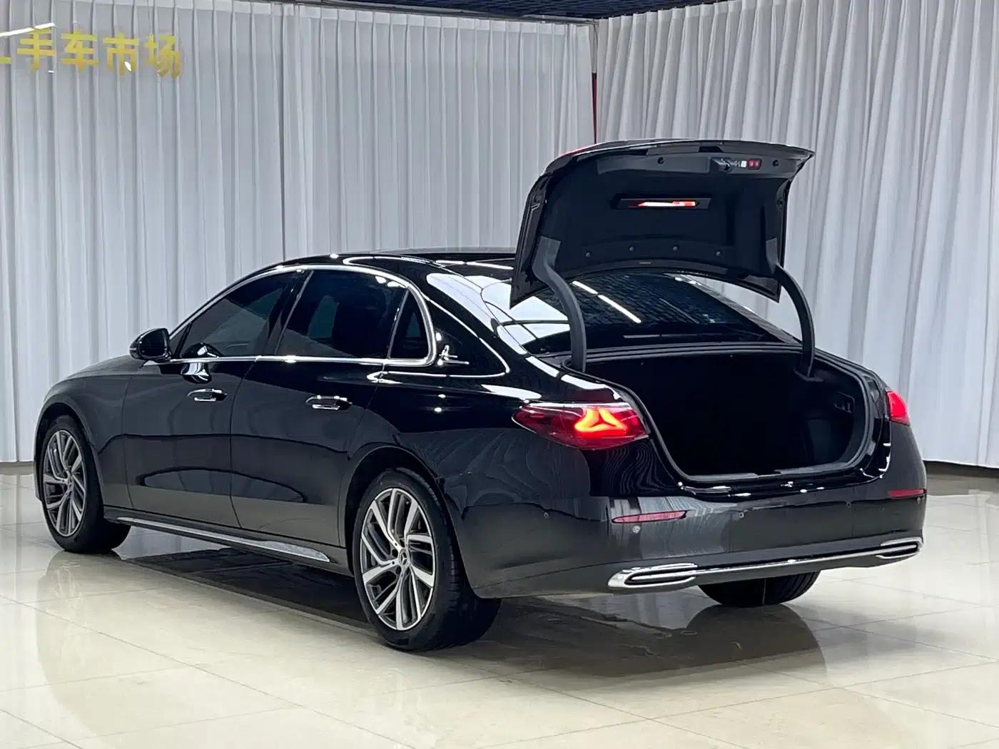 Mercedes-Benz E-Class 2024 Facelift E 300 L Fashion Model — миниатюра 7