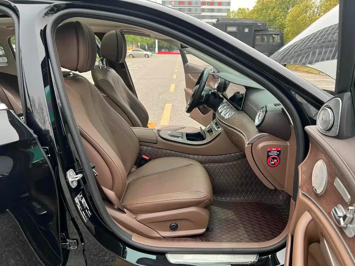 Mercedes-Benz E-Class 2023 E 300 L Fashion Edition — миниатюра 6