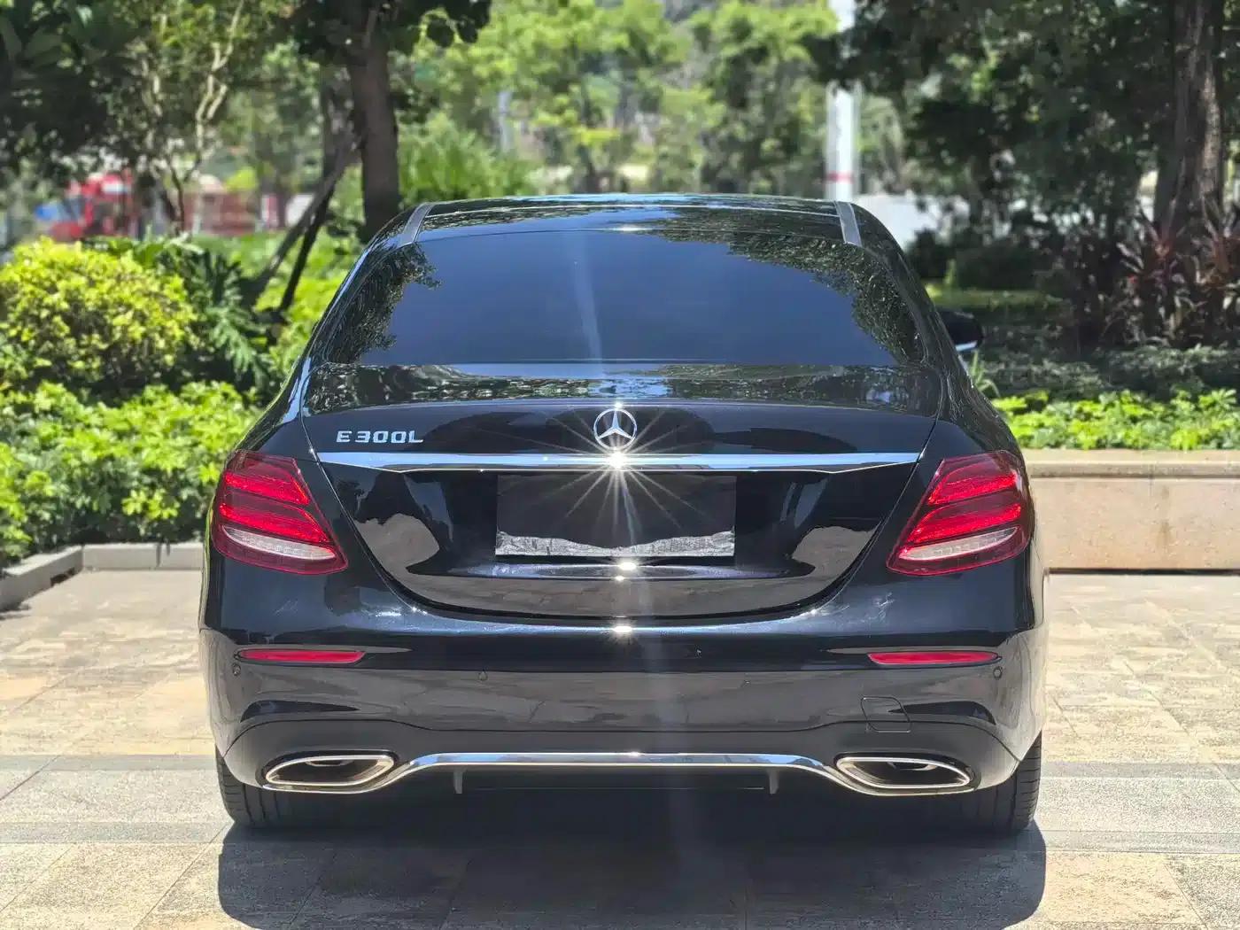 Mercedes-Benz E-Class 2019 Facelift E 300 L Sport Style — миниатюра 9
