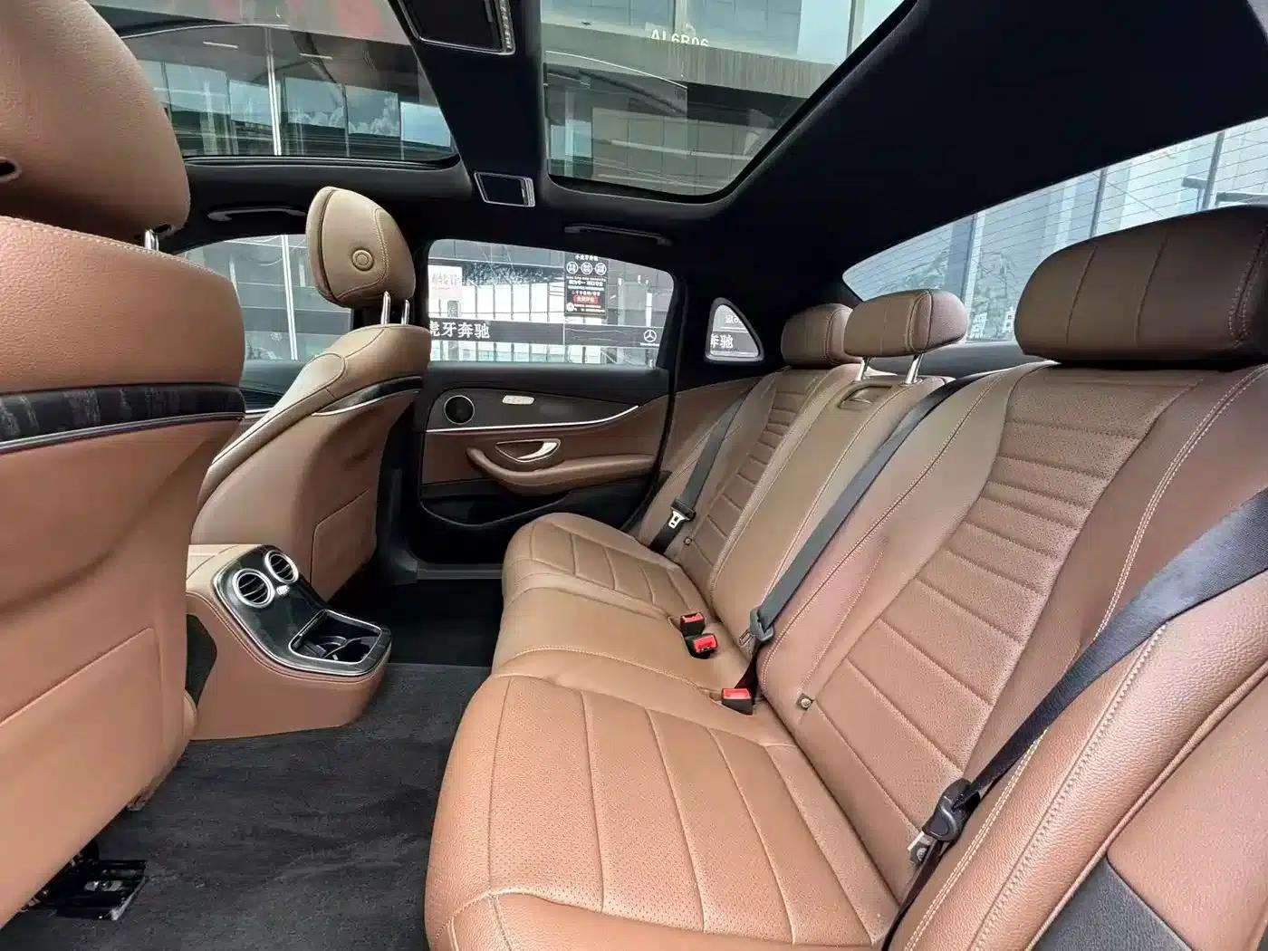 Mercedes-Benz E-Class 2023 E 300 L Fashion Edition — миниатюра 16