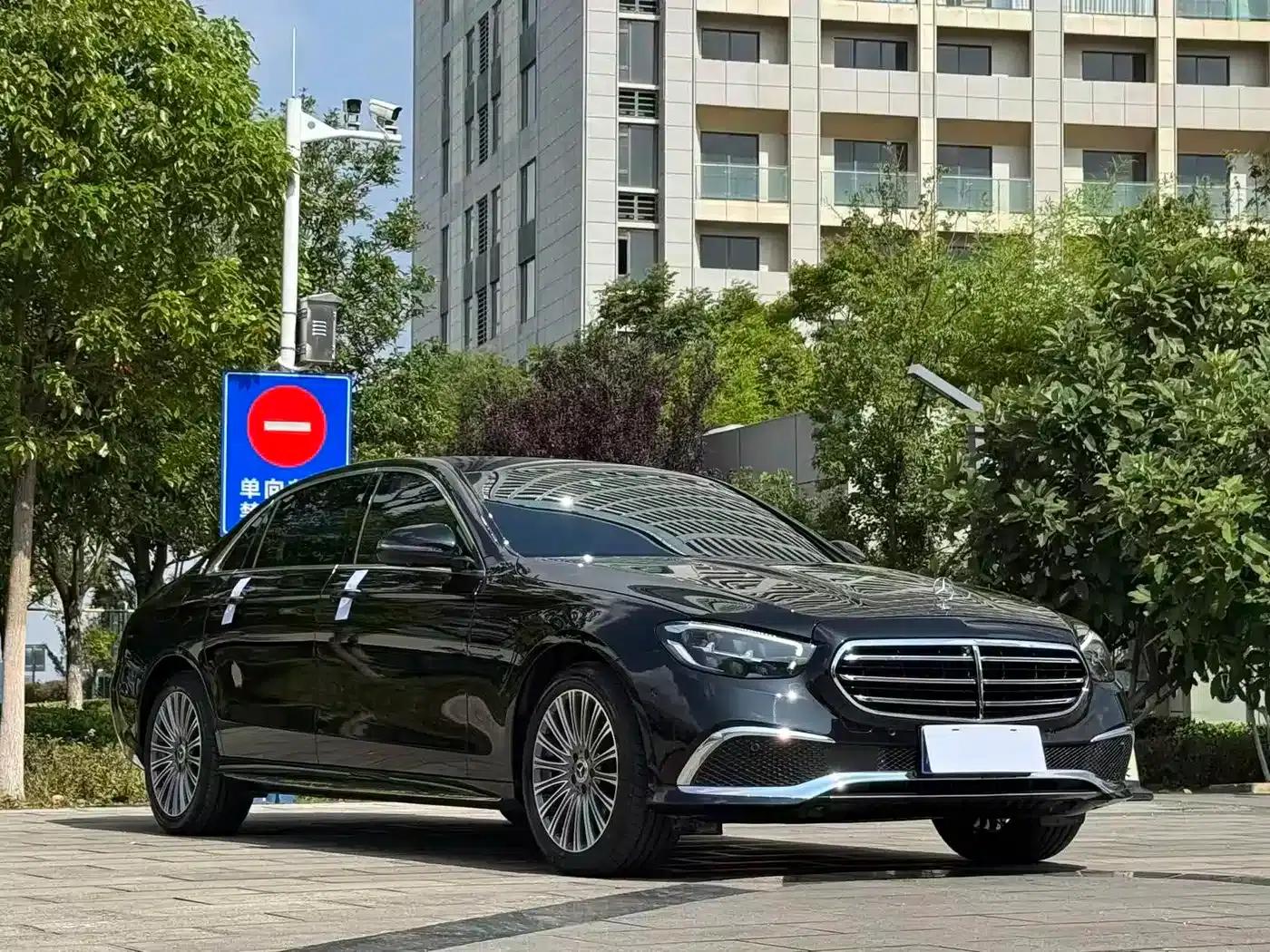 Mercedes-Benz E-Class 2023 E 300 L Fashion Edition — миниатюра 3