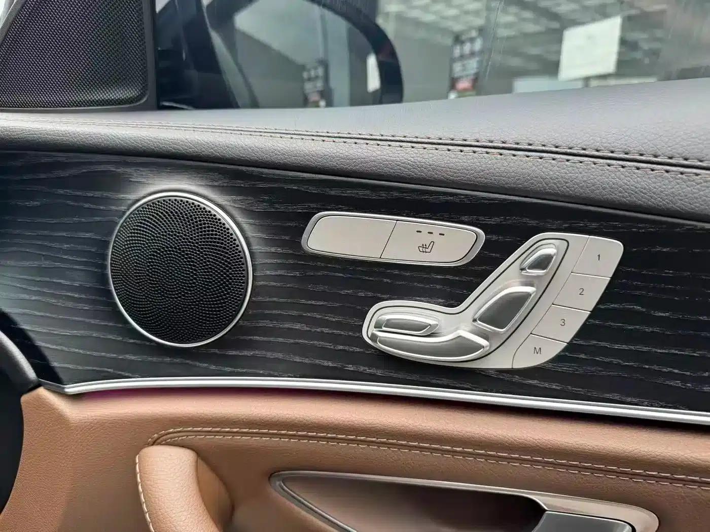 Mercedes-Benz E-Class 2023 E 300 L Fashion Edition — миниатюра 23