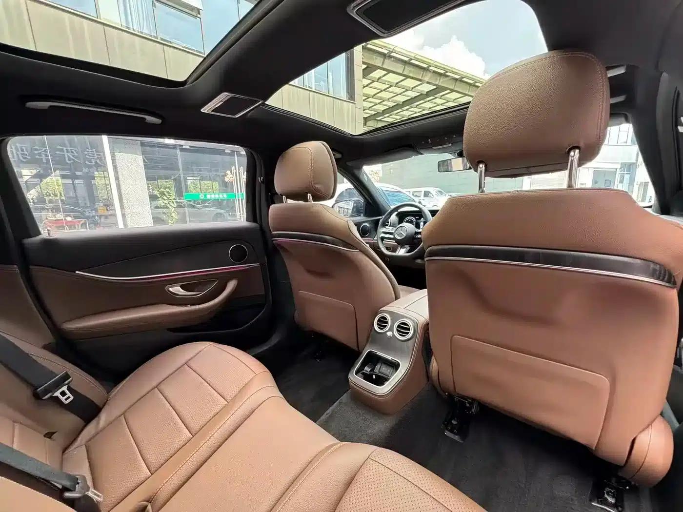 Mercedes-Benz E-Class 2023 E 300 L Fashion Edition — миниатюра 29