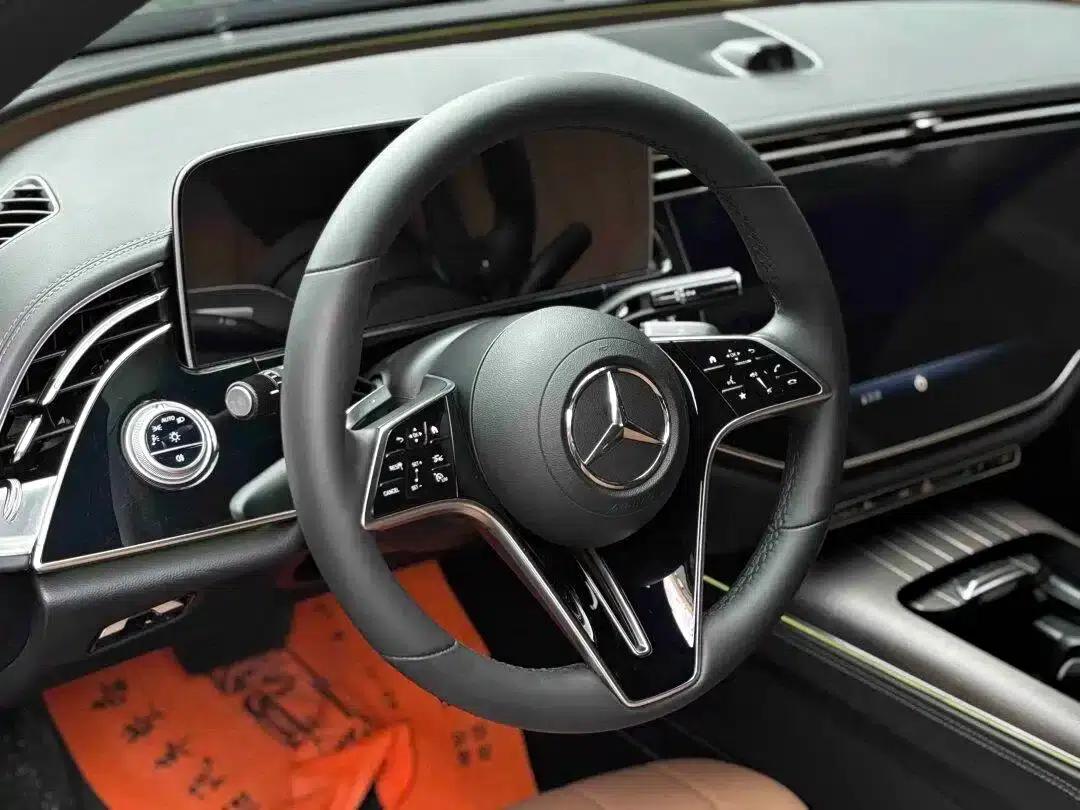 2025 Mercedes-Benz E-Class E 300 L Luxury — миниатюра 5