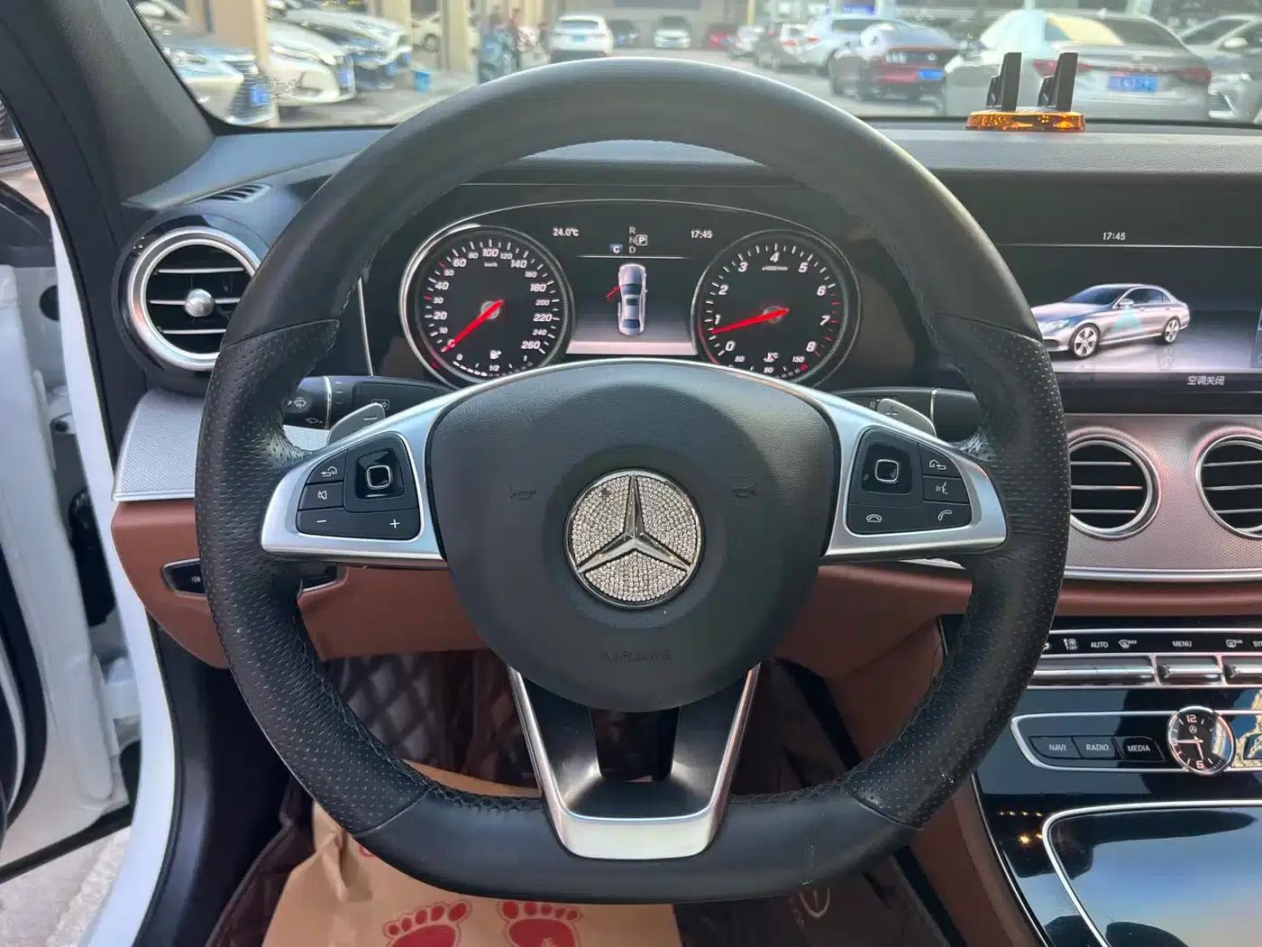 Mercedes-Benz E-Class 2017 E 200 Sport — миниатюра 8