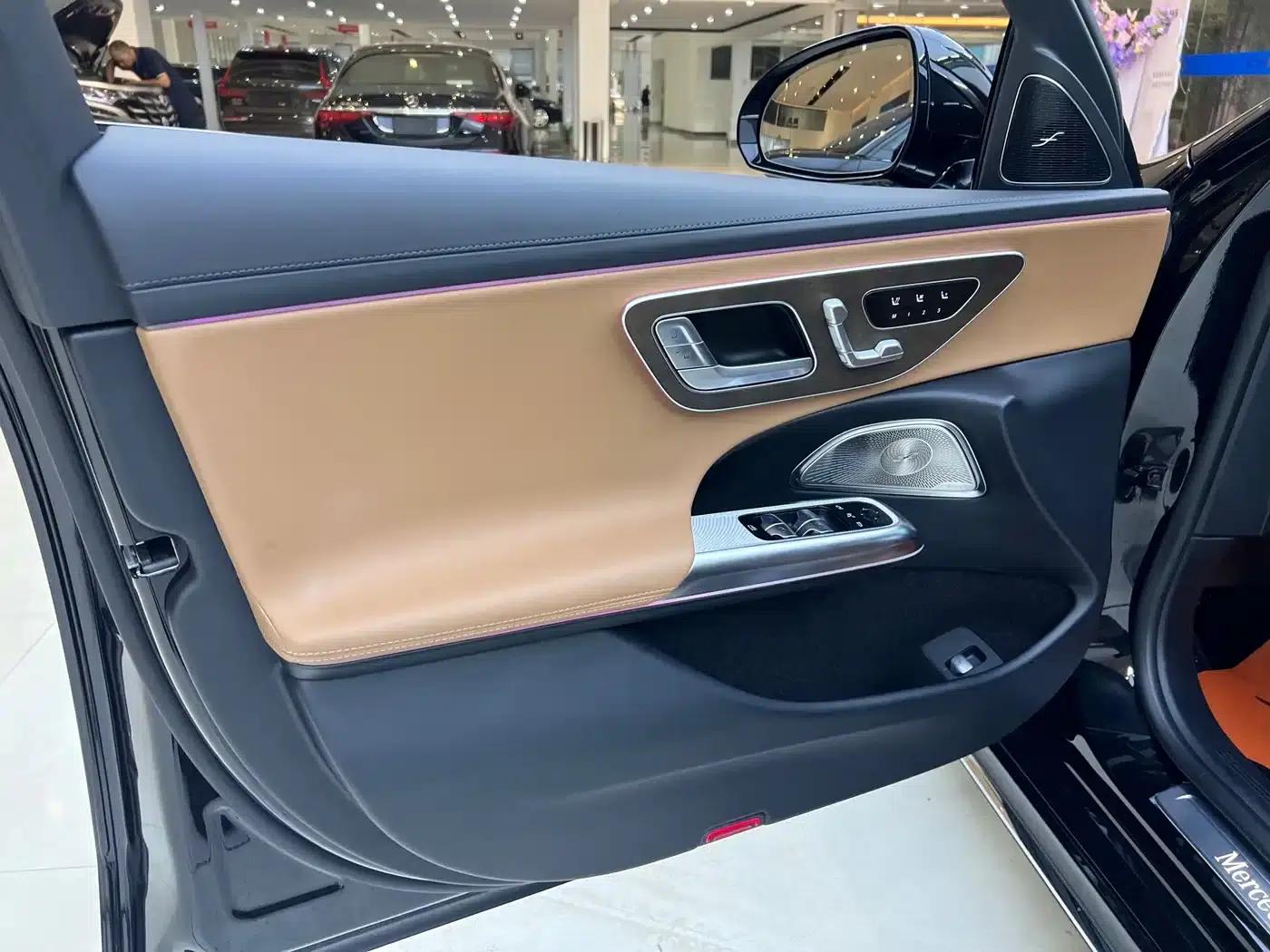 Mercedes-Benz E-Class 2024 Facelift E 300 L Luxury — миниатюра 7