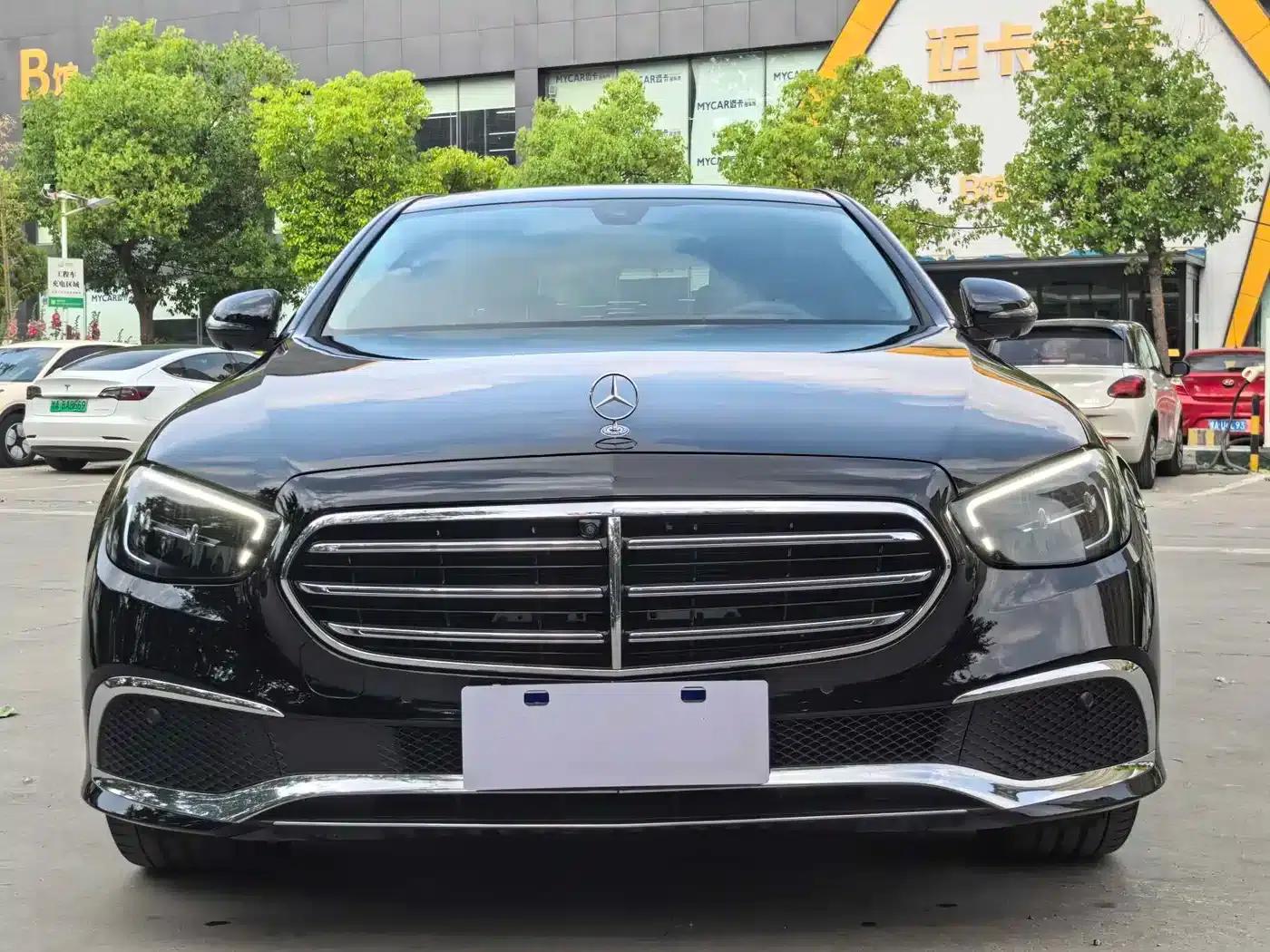 Mercedes-Benz E-Class 2023 Facelift E 300 L Fashion Model — миниатюра 2