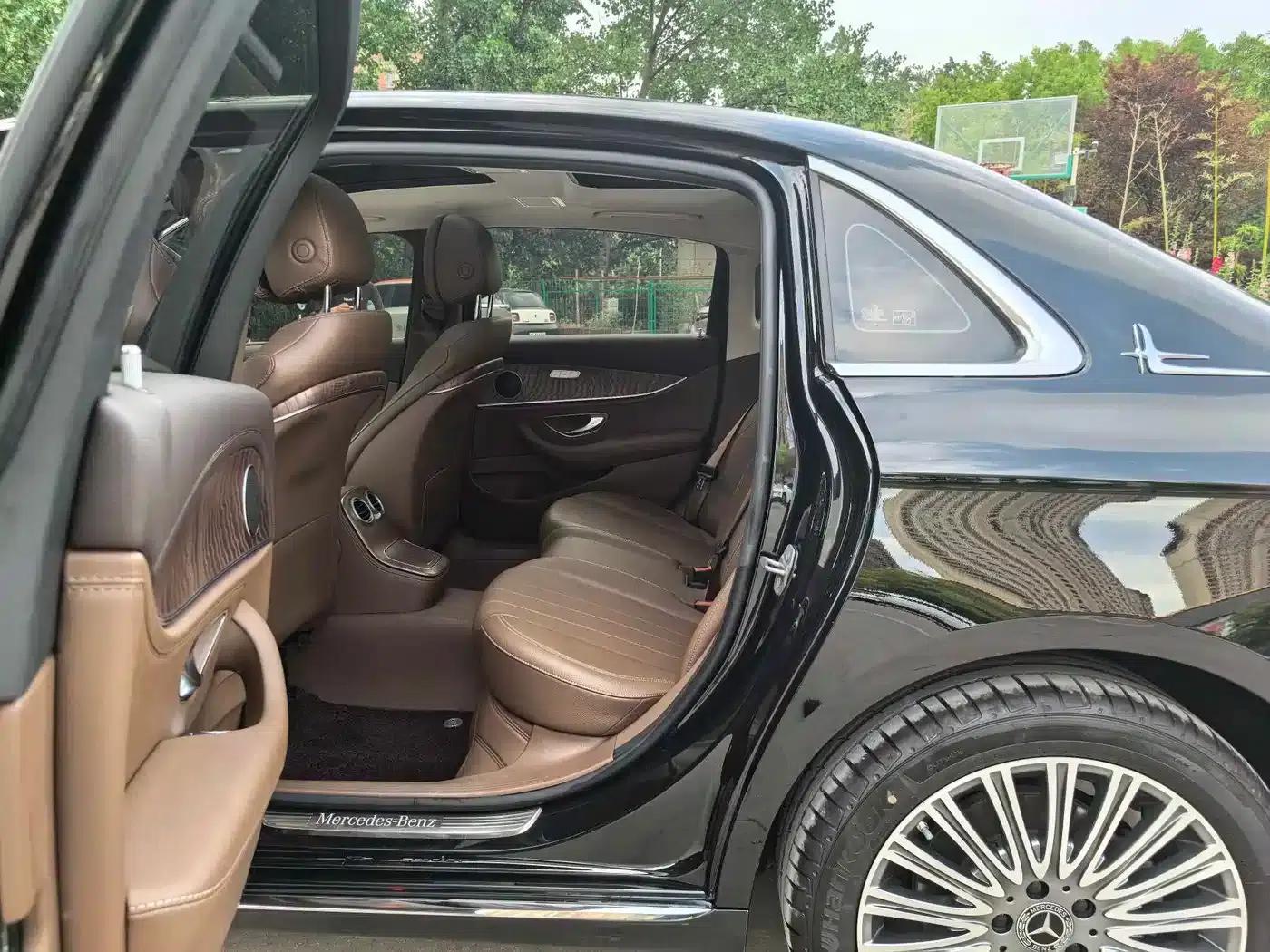 Mercedes-Benz E-Class 2023 Facelift E 300 L Fashion Model — миниатюра 13