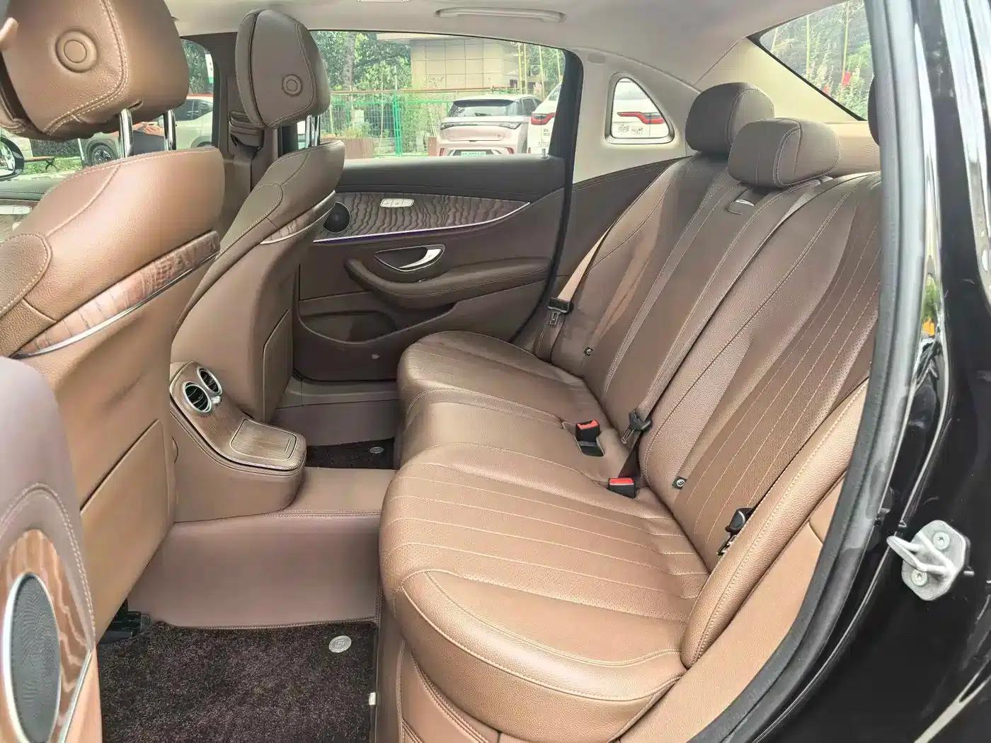 Mercedes-Benz E-Class 2023 Facelift E 300 L Fashion Model — миниатюра 14