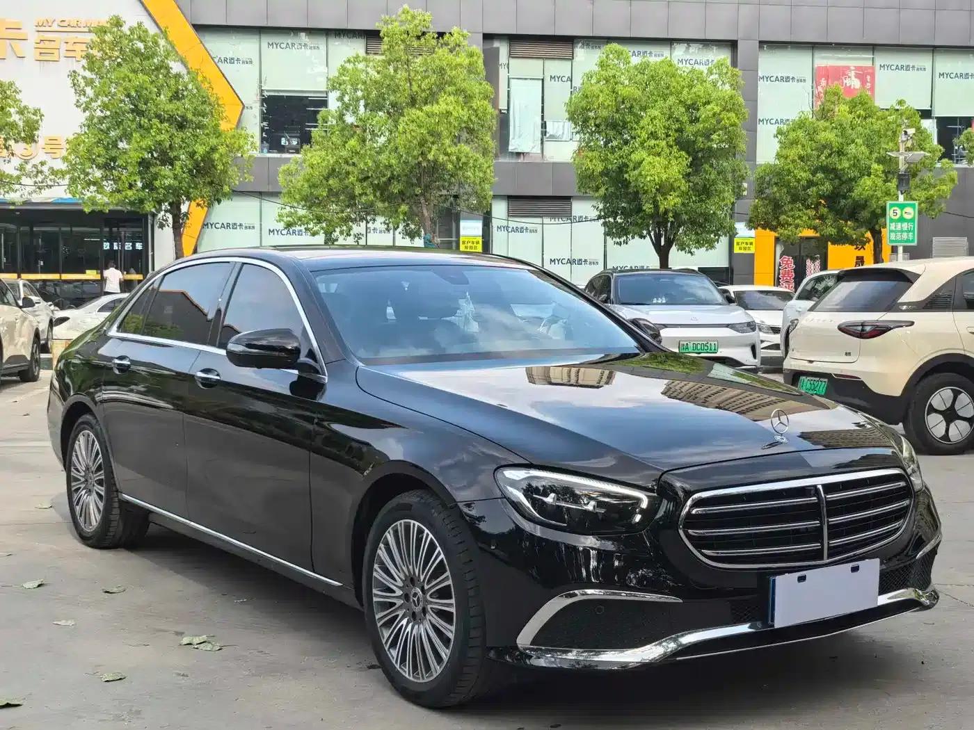 Mercedes-Benz E-Class 2023 Facelift E 300 L Fashion Model — миниатюра 3