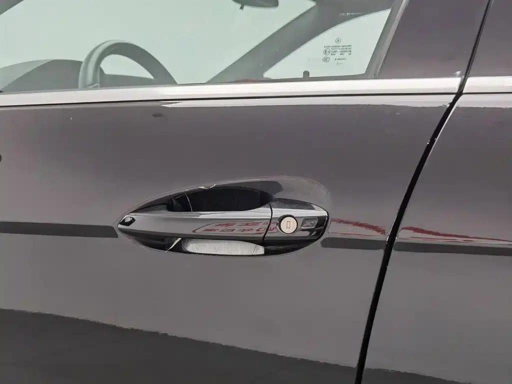 2014 Mercedes-Benz E-Class E 260 L Sport — миниатюра 18