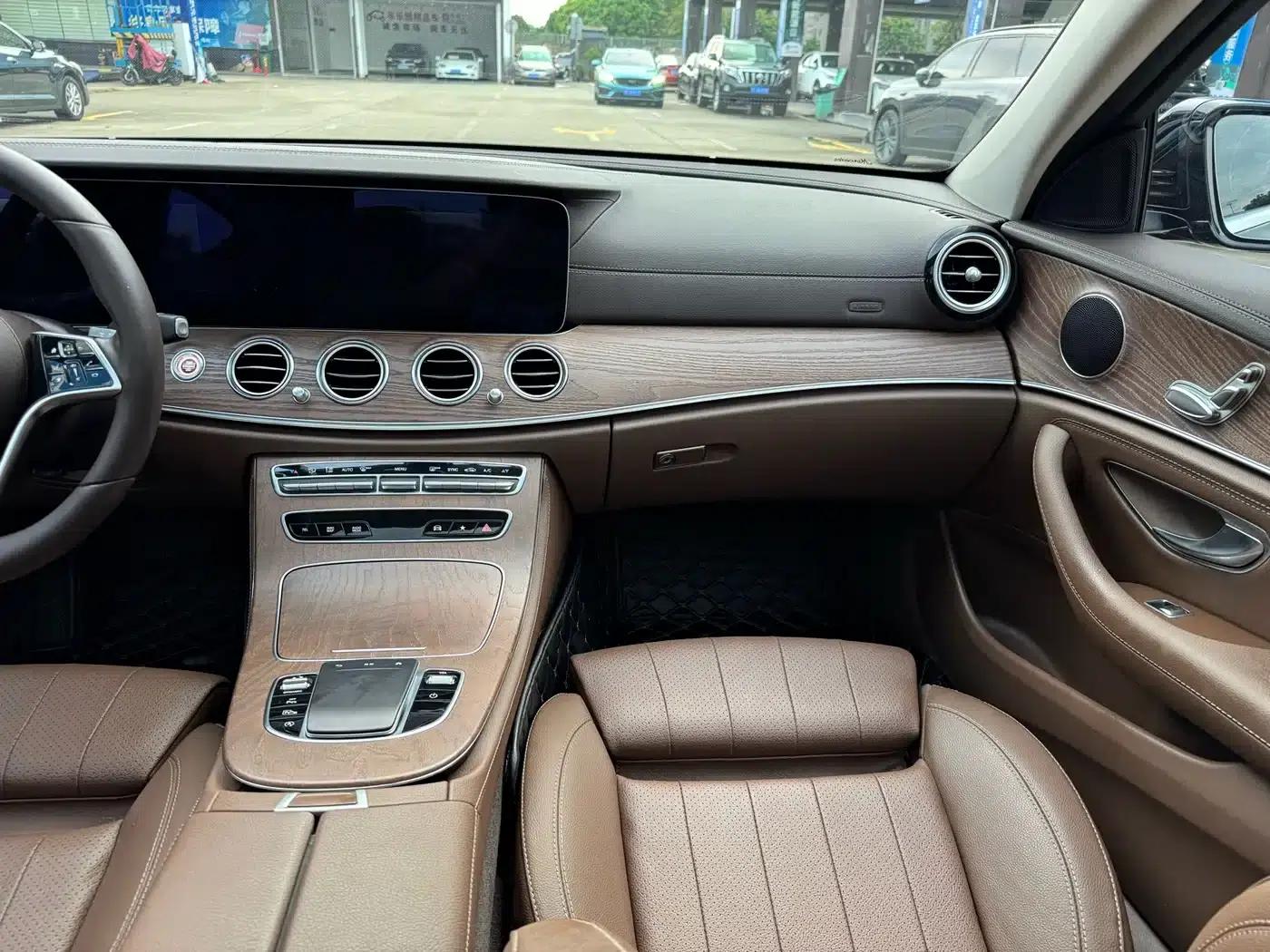 Mercedes-Benz E-Class 2021 Facelift E 260 L — миниатюра 6