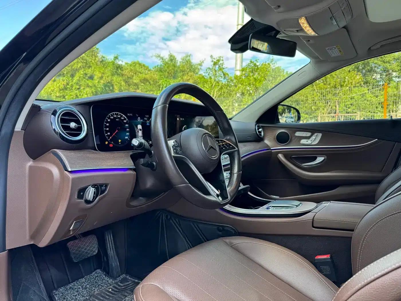 Mercedes-Benz E-Class 2023 Facelift E 300 L Fashion Model — миниатюра 4