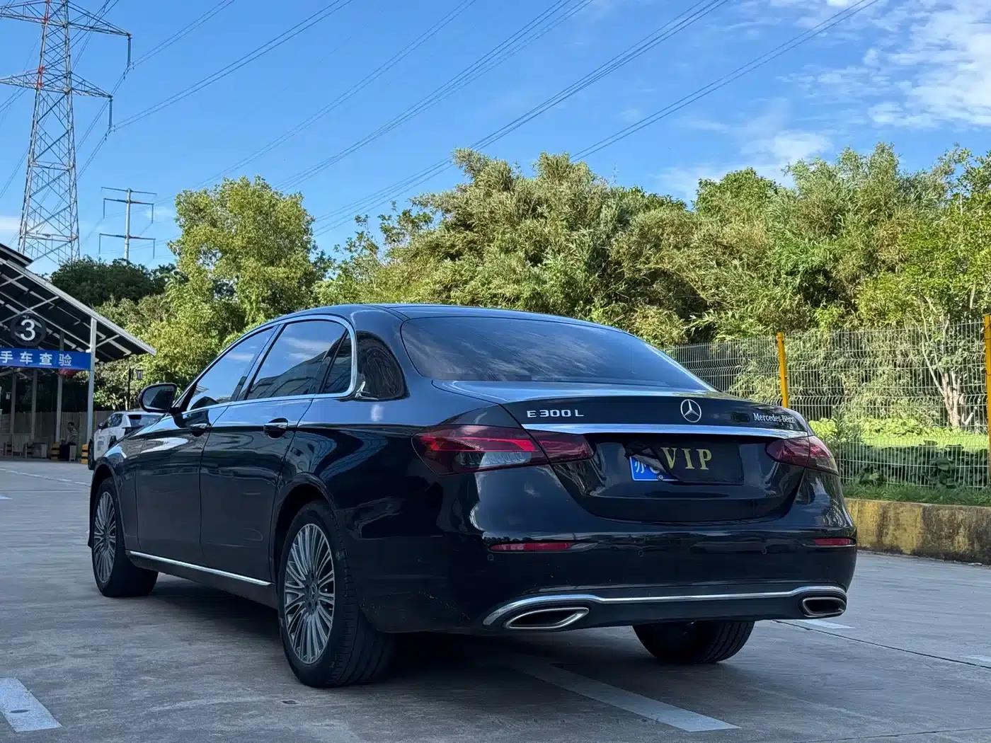 Mercedes-Benz E-Class 2023 Facelift E 300 L Fashion Model — миниатюра 7