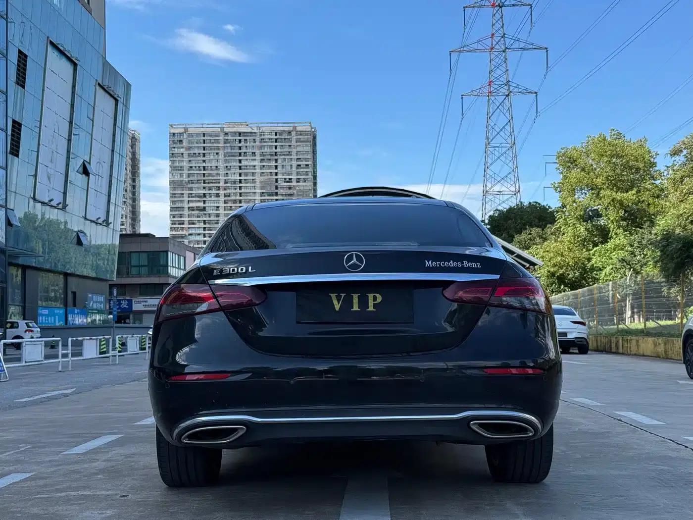 Mercedes-Benz E-Class 2023 Facelift E 300 L Fashion Model — миниатюра 8