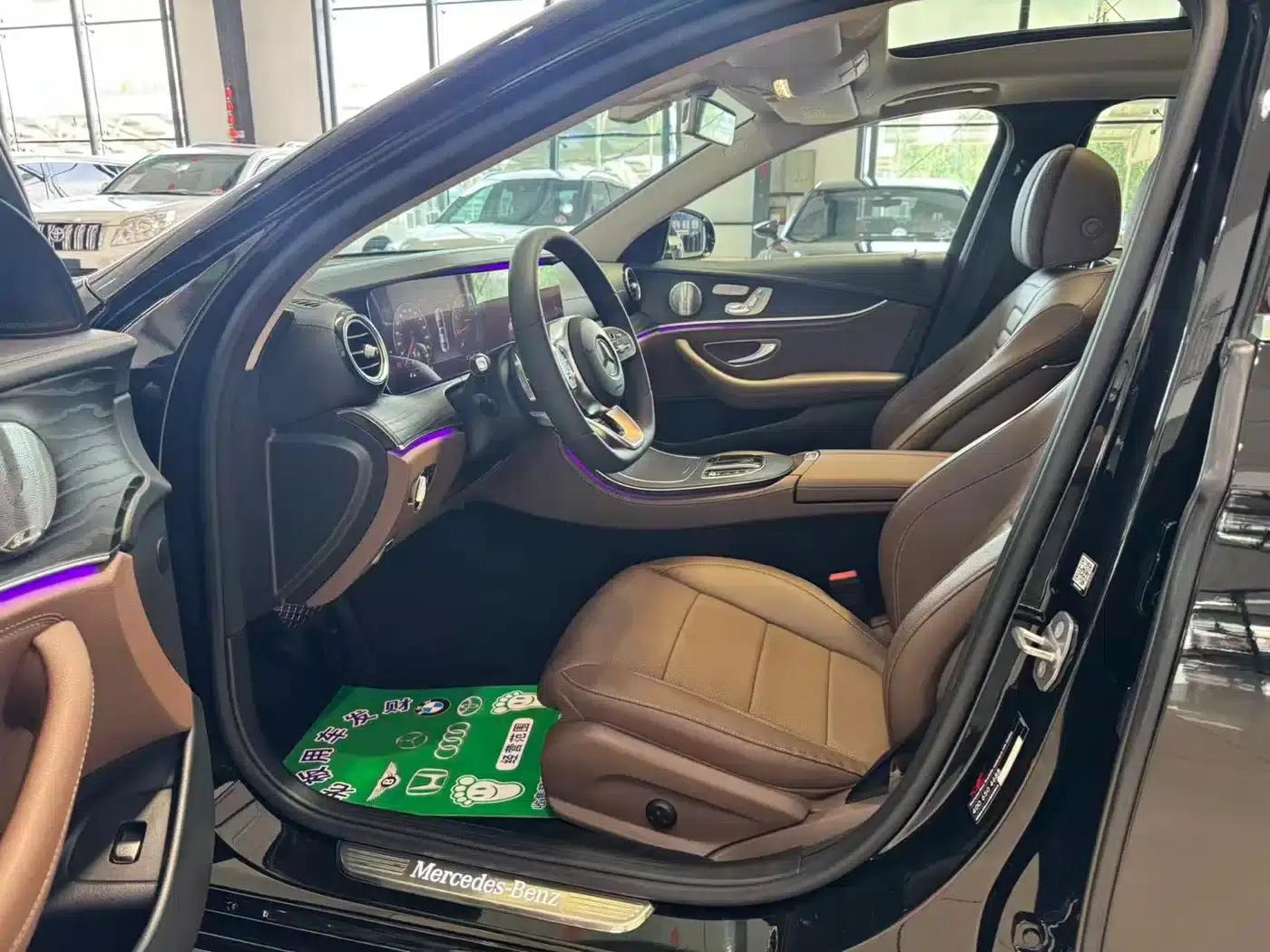 Mercedes-Benz E-Class 2020 E 300 L Sport Luxury — миниатюра 4