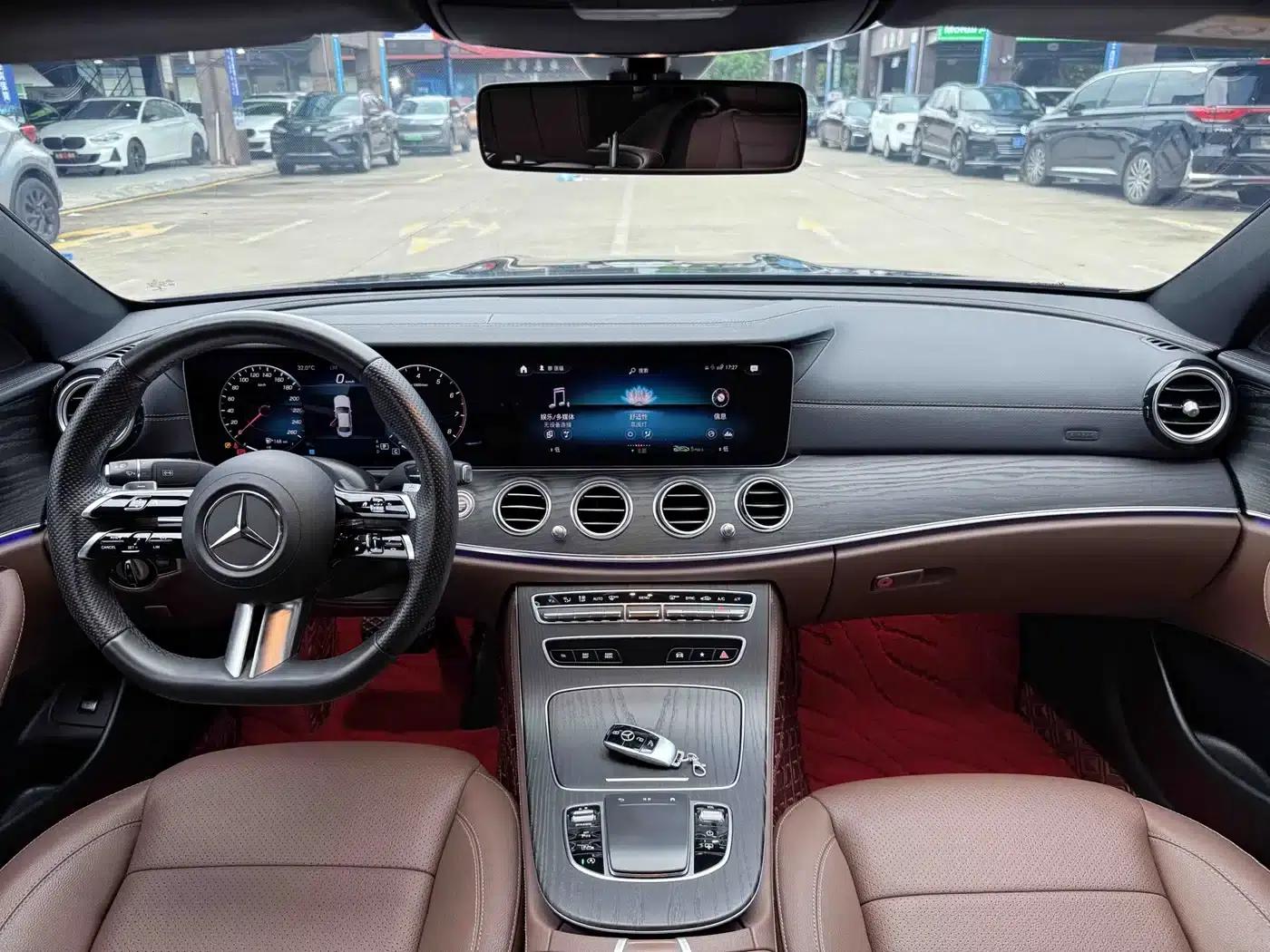 Mercedes-Benz E-Class 2022 E 300 L Sport Luxury — миниатюра 6