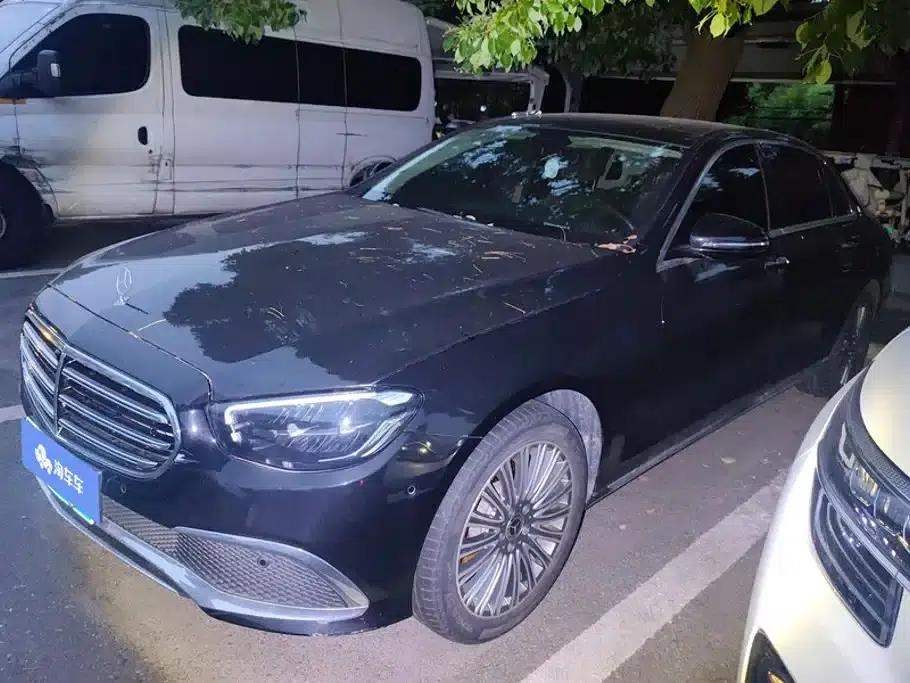 Mercedes-Benz E-Class 2022 E 300 L Fashion Edition — миниатюра 1