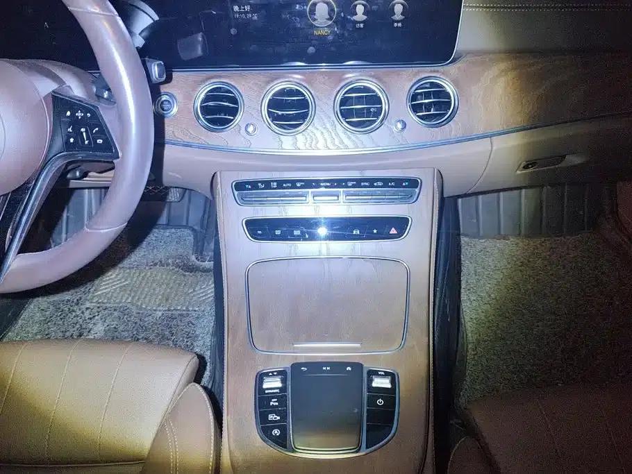 Mercedes-Benz E-Class 2022 E 300 L Fashion Edition — миниатюра 16