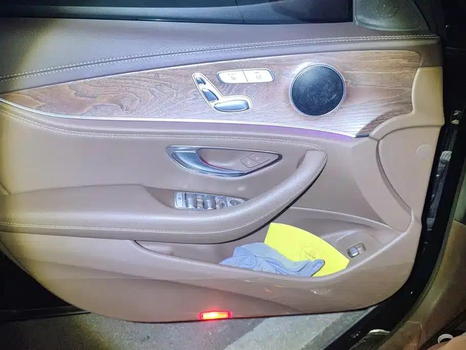 Mercedes-Benz E-Class 2022 E 300 L Fashion Edition — миниатюра 7