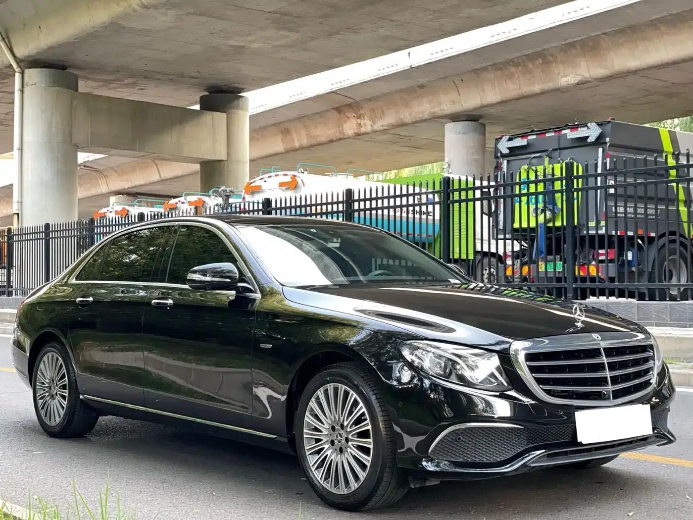 Mercedes-Benz E-Class 2020 Facelift E 300 L Fashion Model — миниатюра 3