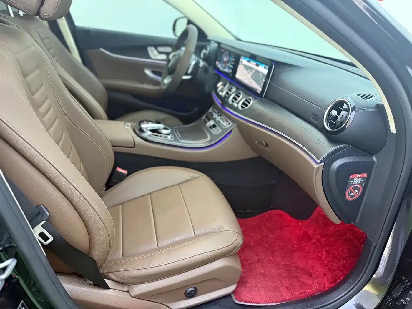 2017 Mercedes-Benz E-Class E 320 L Sport 4MATIC — миниатюра 13