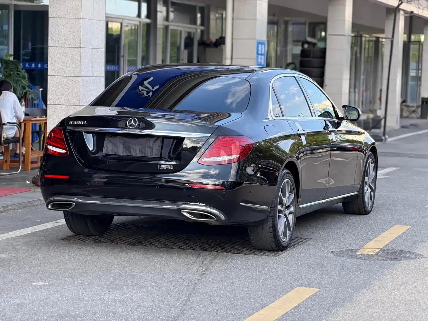 Mercedes-Benz E-Class 2019 Facelift E 300 L Luxury — миниатюра 11