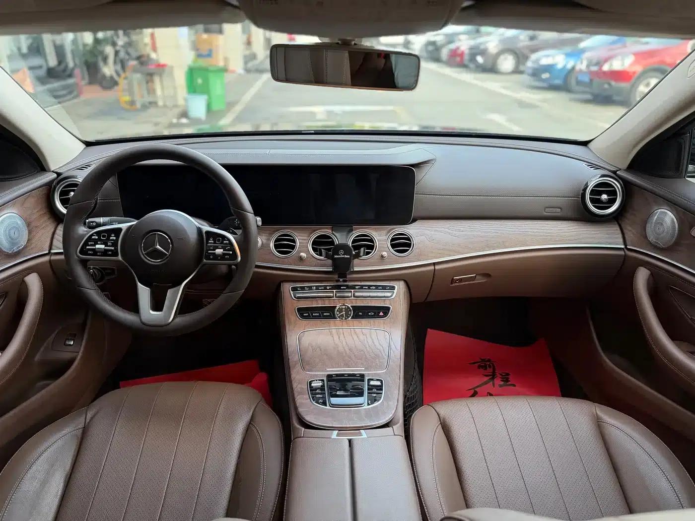 Mercedes-Benz E-Class 2019 Facelift E 300 L Luxury — миниатюра 14