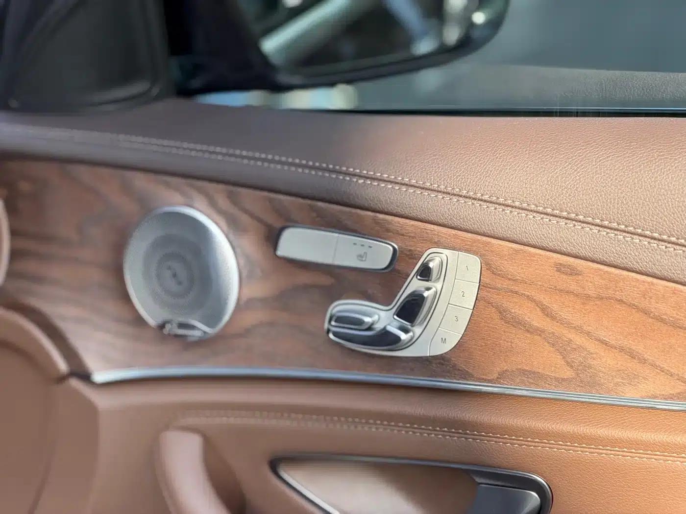 Mercedes-Benz E-Class 2019 Facelift E 300 L Luxury — миниатюра 15
