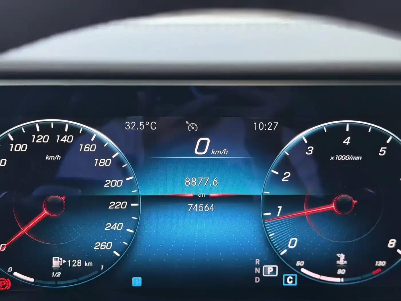 Mercedes-Benz E-Class 2021 E 300 L Fashion Edition — миниатюра 6