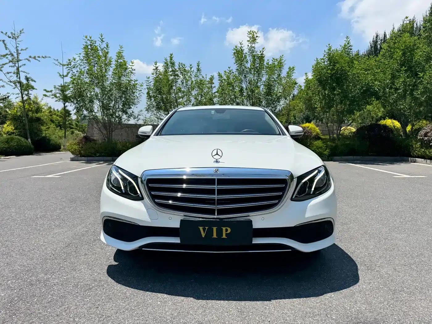 2019 Mercedes-Benz E-Class E 200 L — миниатюра 1